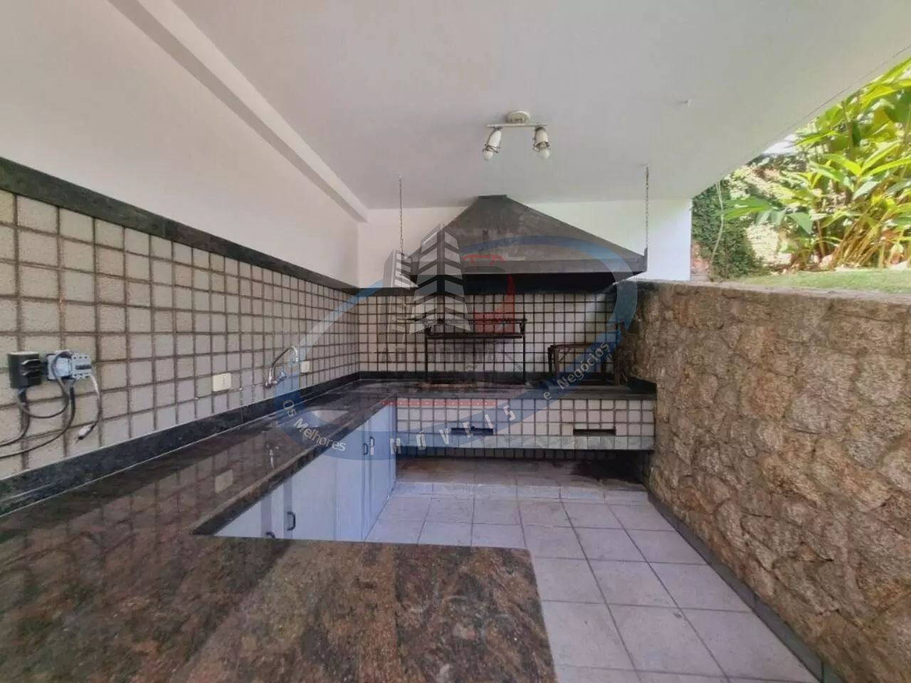 Casa para alugar com 4 quartos, 792m² - Foto 8