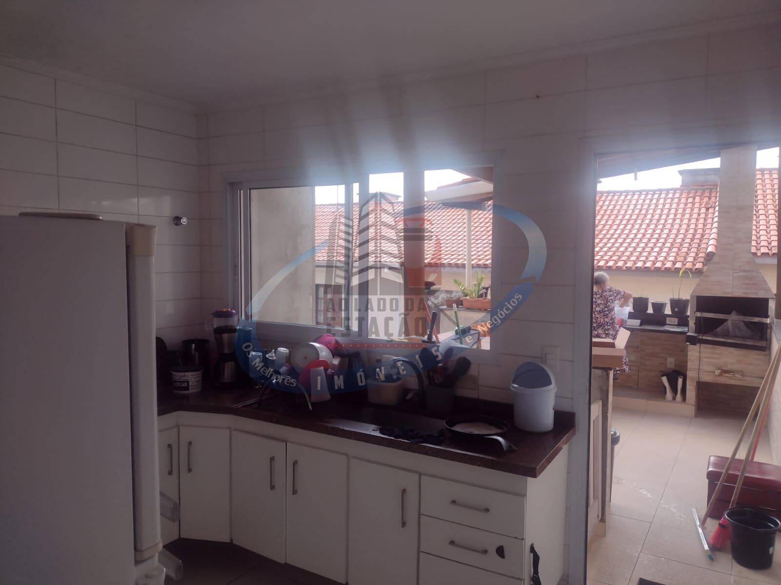 Casa à venda com 3 quartos, 100m² - Foto 14