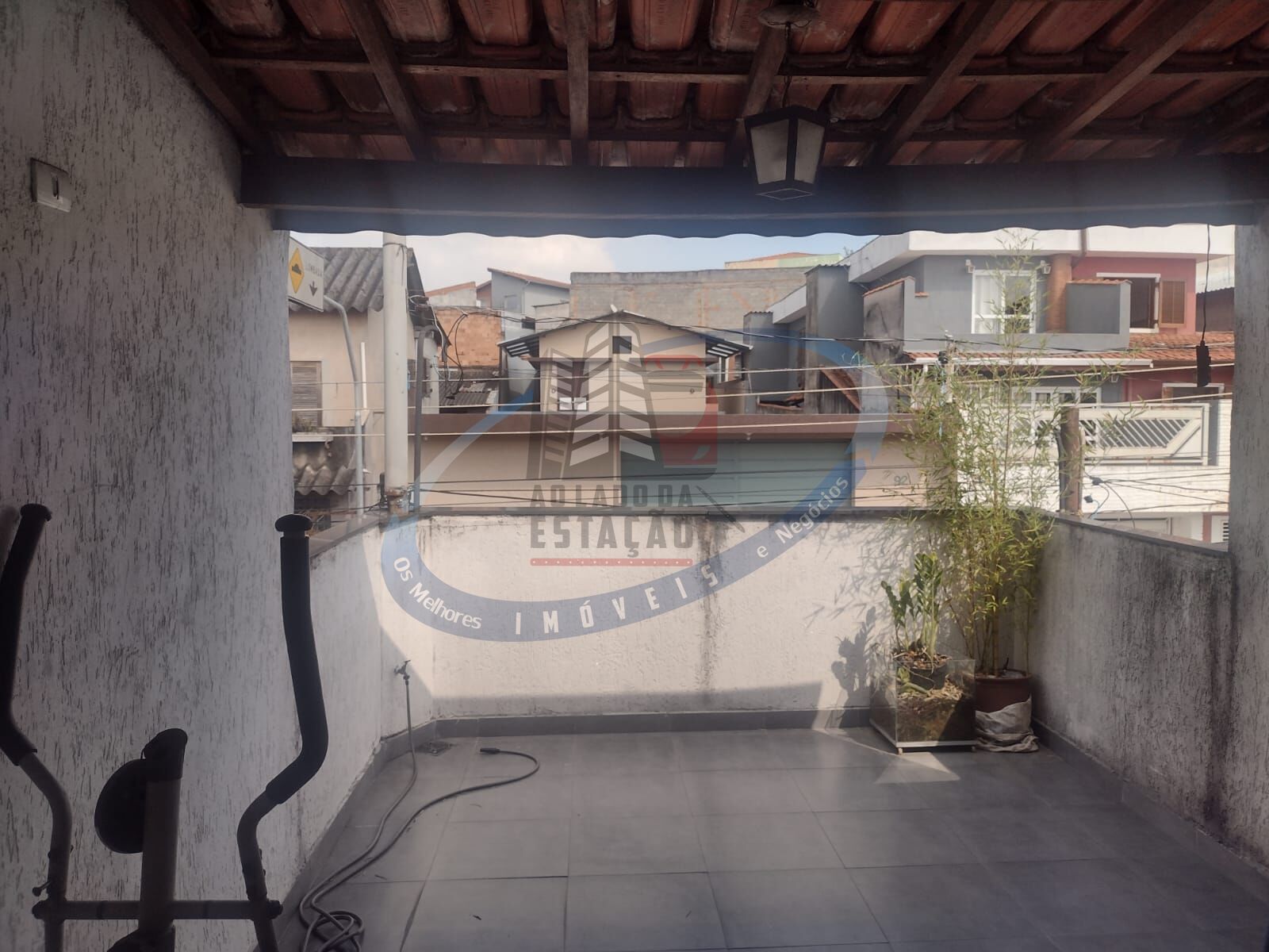 Casa à venda com 3 quartos, 100m² - Foto 13