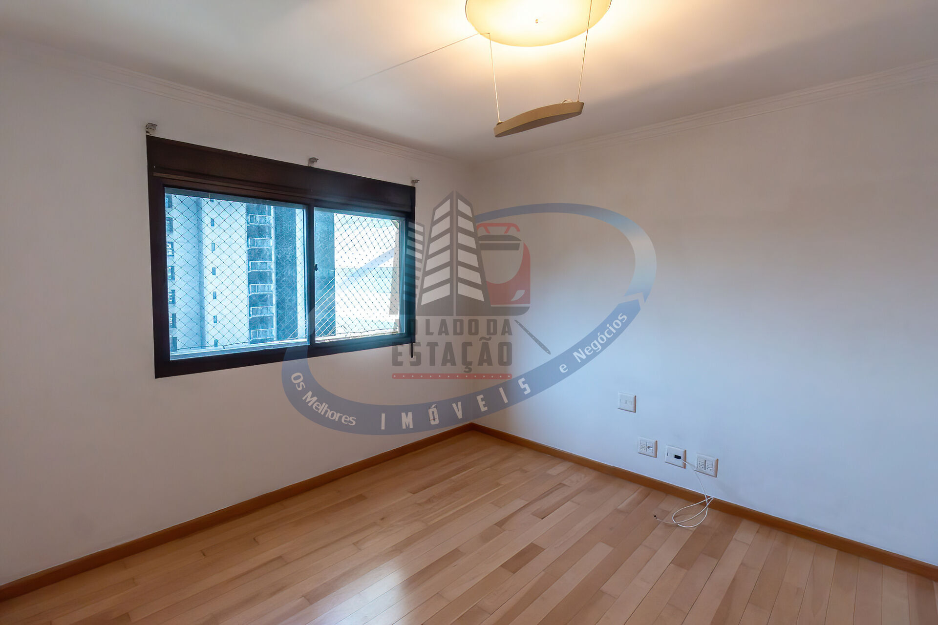 Apartamento para alugar com 3 quartos, 240m² - Foto 41
