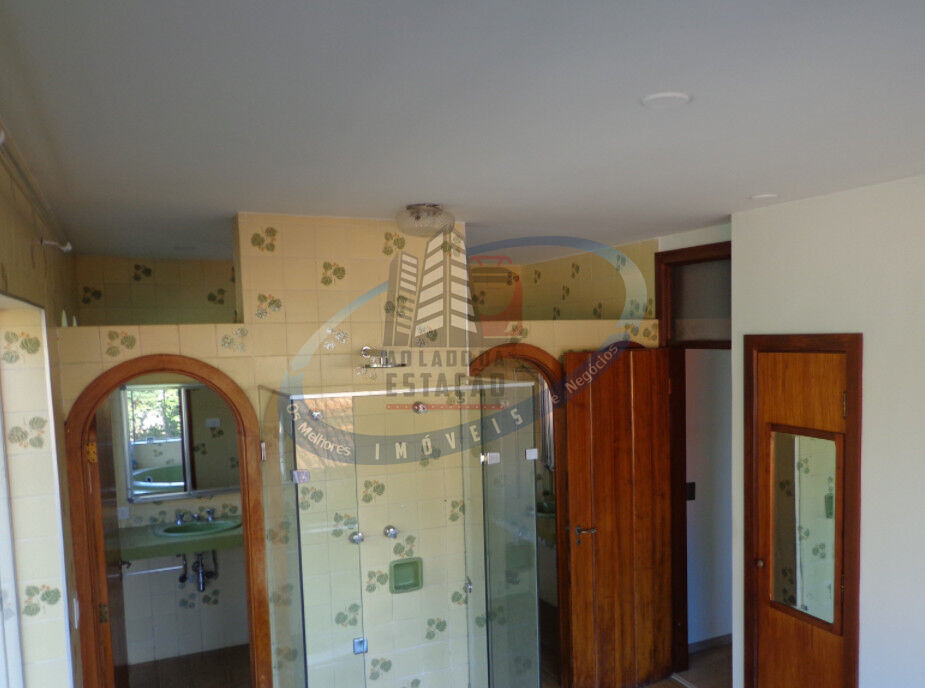 Casa à venda com 4 quartos, 840m² - Foto 5
