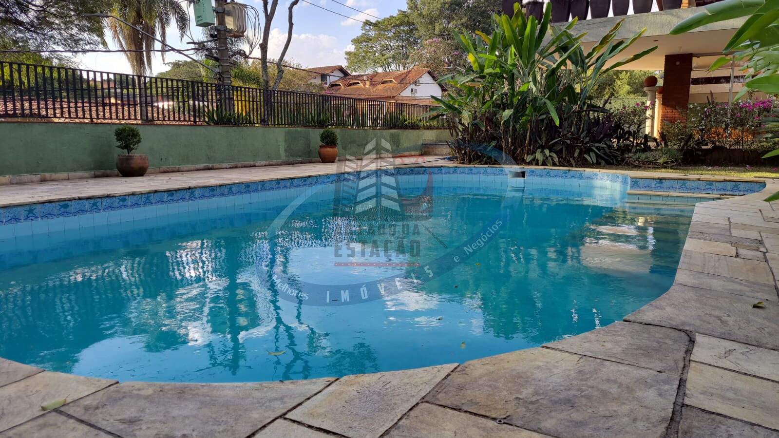 Casa à venda com 4 quartos, 840m² - Foto 21