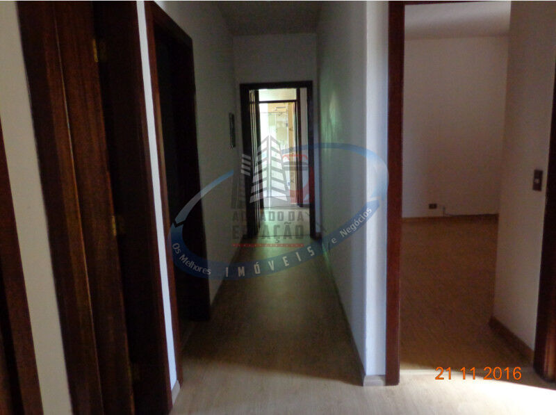 Casa à venda com 4 quartos, 840m² - Foto 41