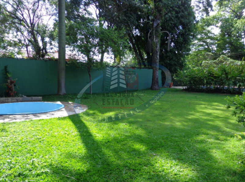 Casa à venda com 4 quartos, 840m² - Foto 27