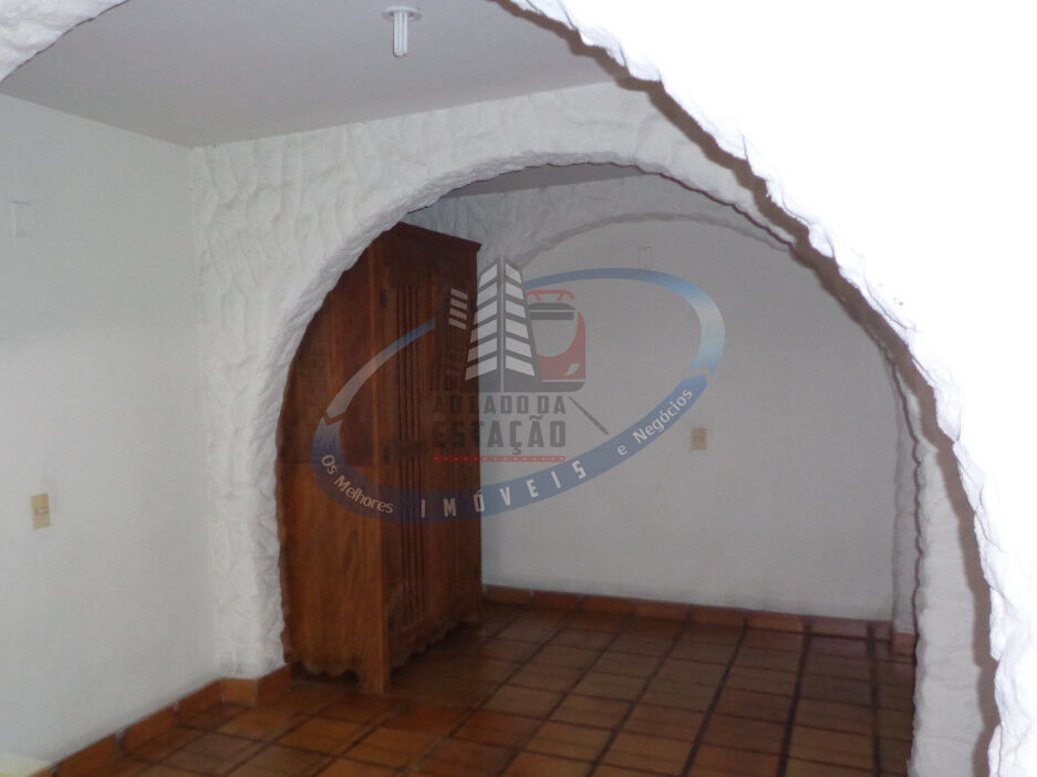 Casa à venda com 4 quartos, 840m² - Foto 13