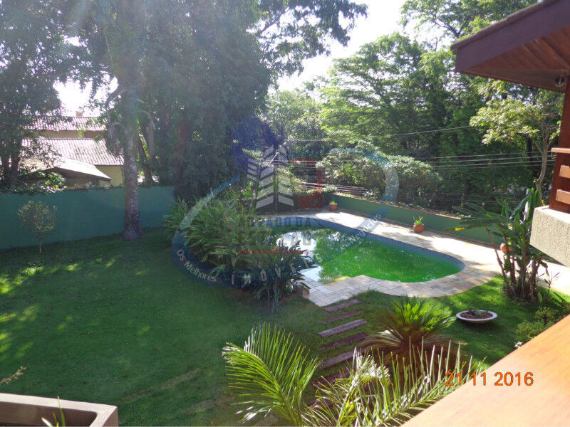 Casa à venda com 4 quartos, 840m² - Foto 3