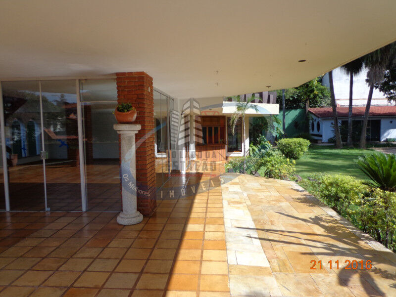 Casa à venda com 4 quartos, 840m² - Foto 9