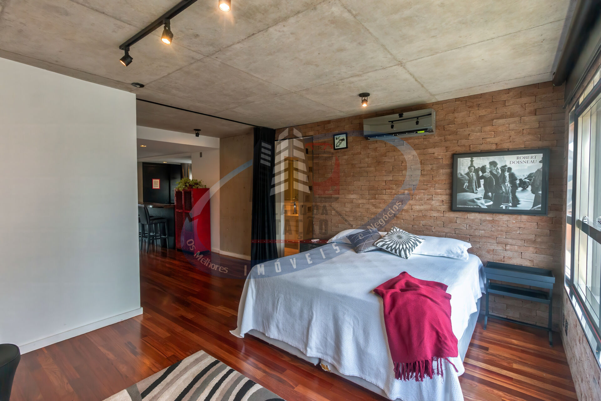 Apartamento para alugar com 1 quarto, 90m² - Foto 9