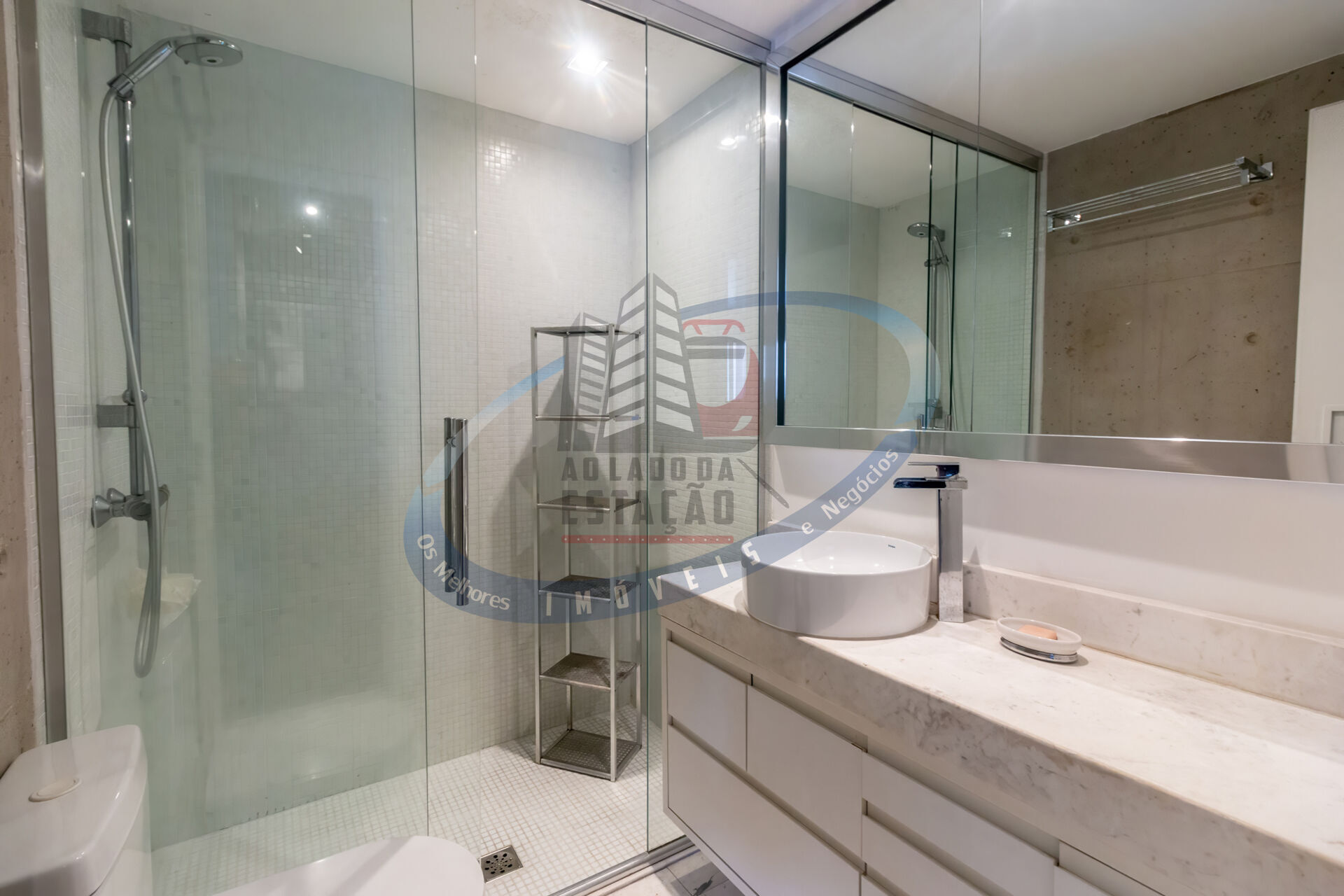 Apartamento para alugar com 1 quarto, 90m² - Foto 11