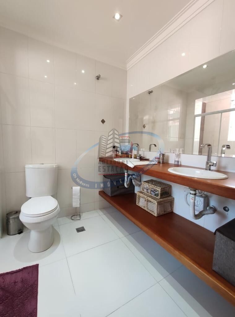 Casa à venda com 2 quartos, 459m² - Foto 6