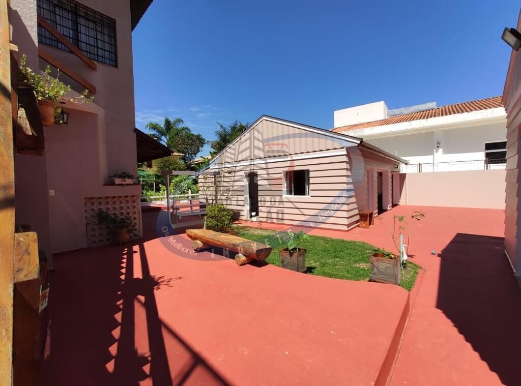 Casa à venda com 2 quartos, 459m² - Foto 27