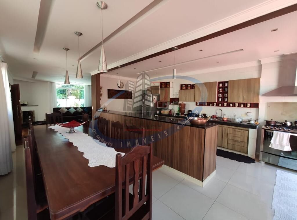 Casa à venda com 2 quartos, 459m² - Foto 16