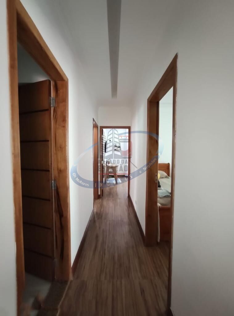 Casa à venda com 2 quartos, 459m² - Foto 4