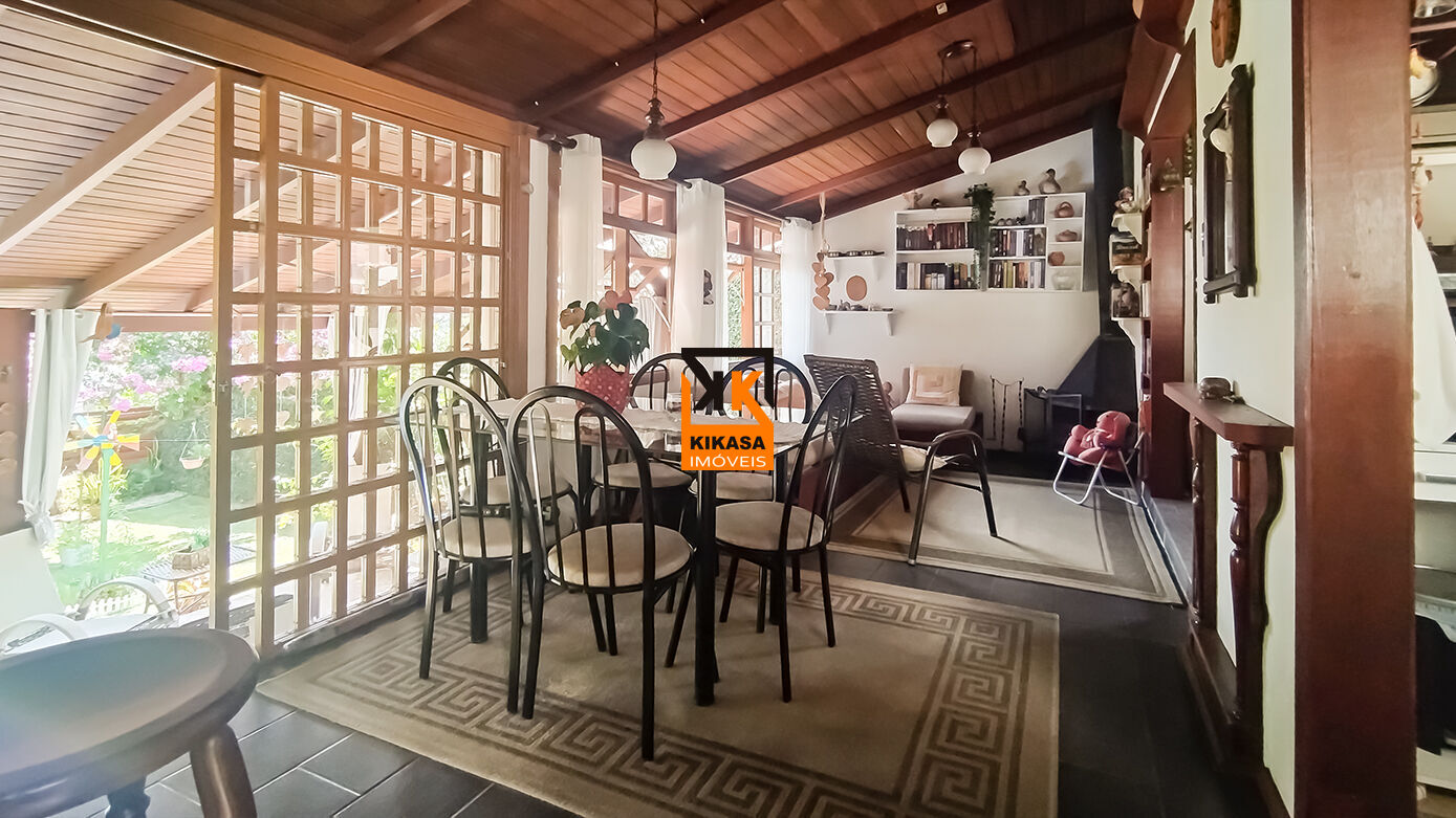 Casa, 3 quartos, 232 m² - Foto 4