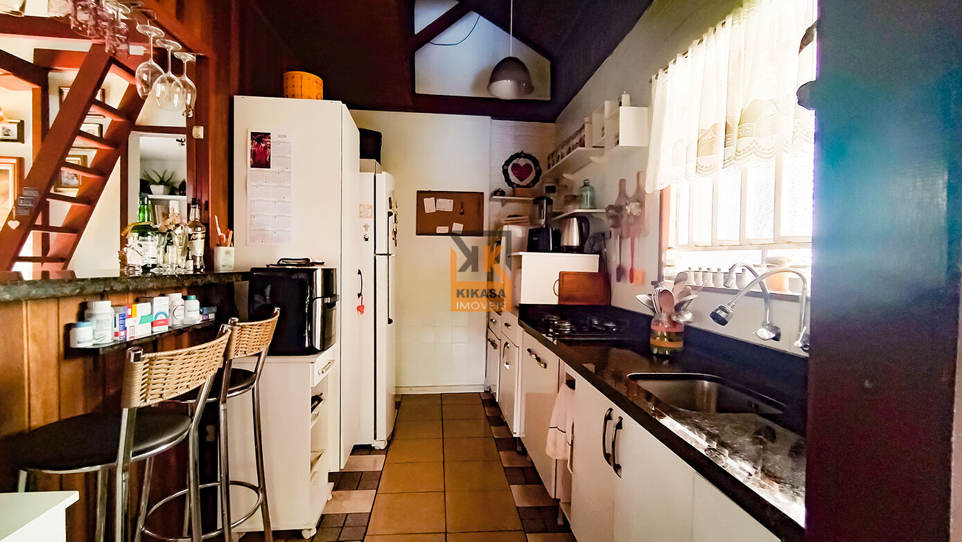 Casa, 3 quartos, 232 m² - Foto 12