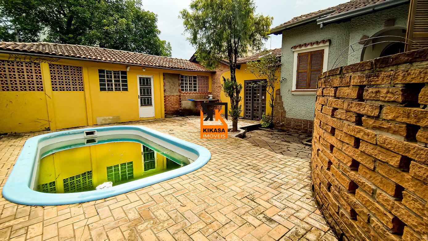 Casa, 4 quartos, 253 m² - Foto 2