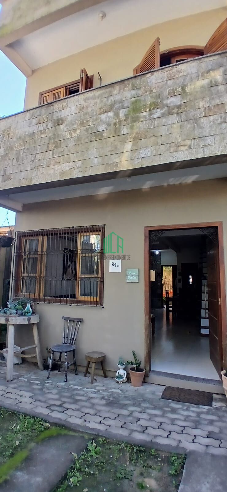 Casa à venda com 3 quartos, 100m² - Foto 4