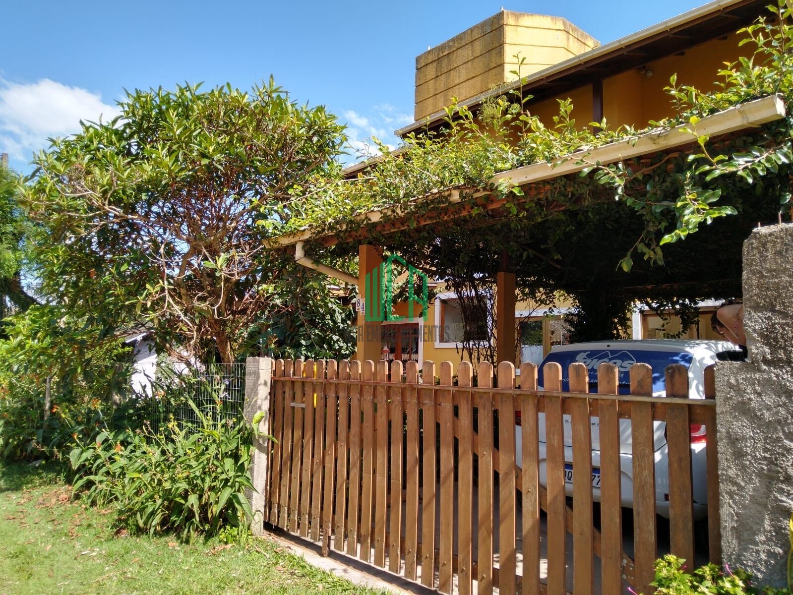 Sobrado à venda com 2 quartos, 200m² - Foto 2