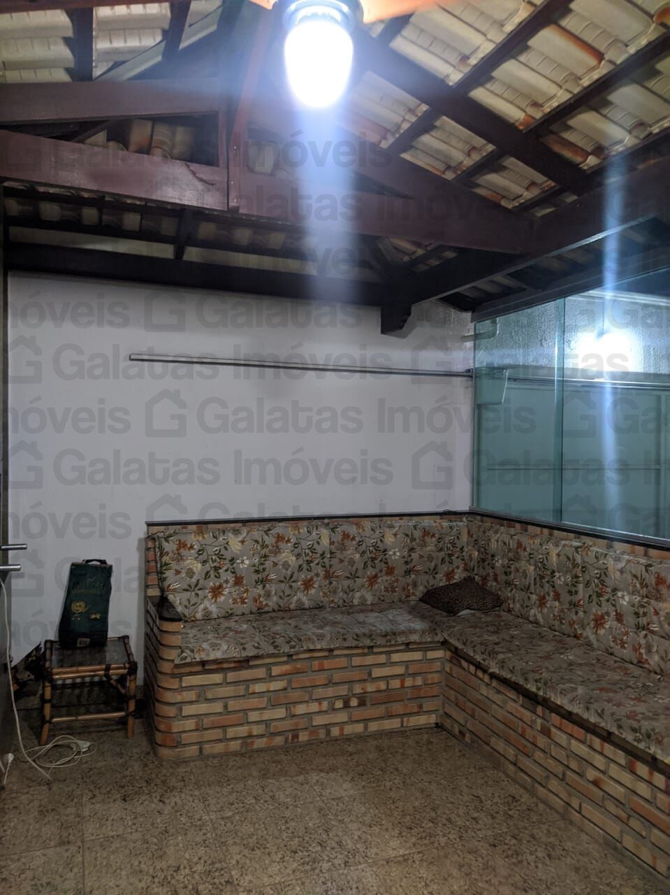 Casa à venda com 2 quartos, 120m² - Foto 4