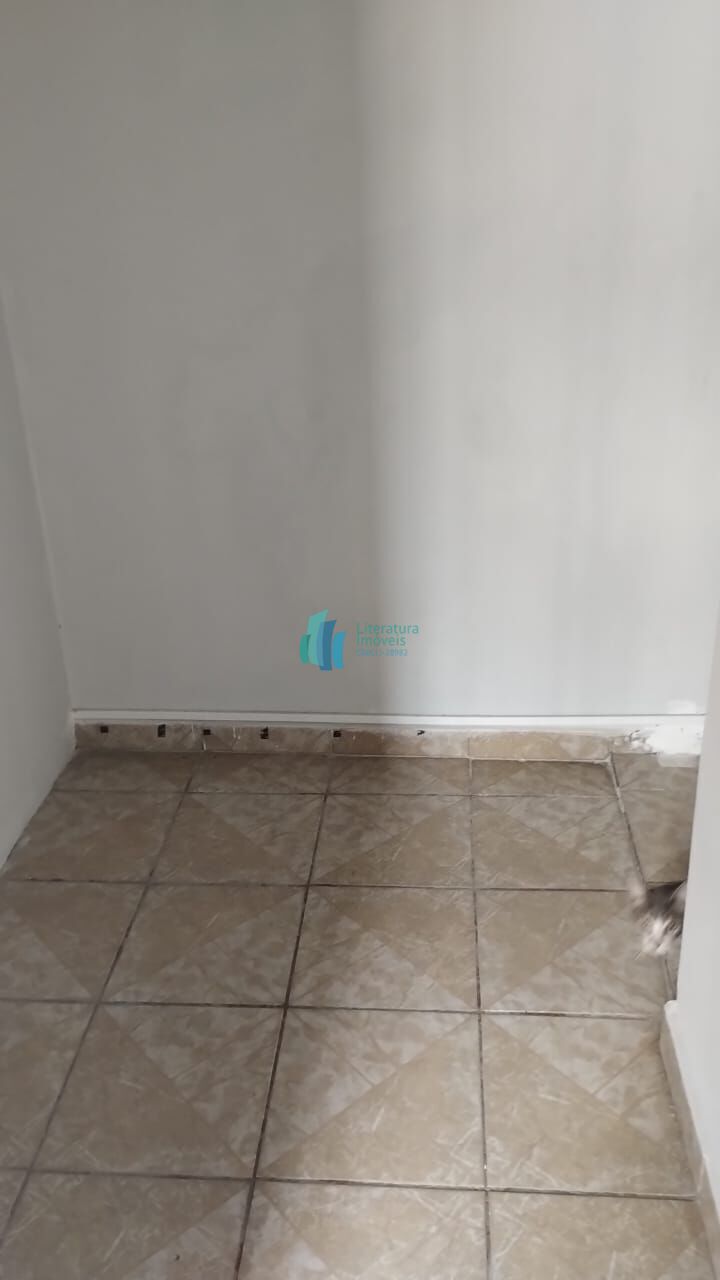 Casa para alugar com 3 quartos, 119m² - Foto 11