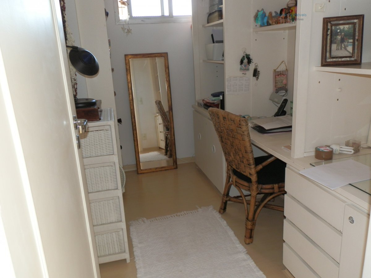 Apartamento para alugar com 3 quartos, 160m² - Foto 7