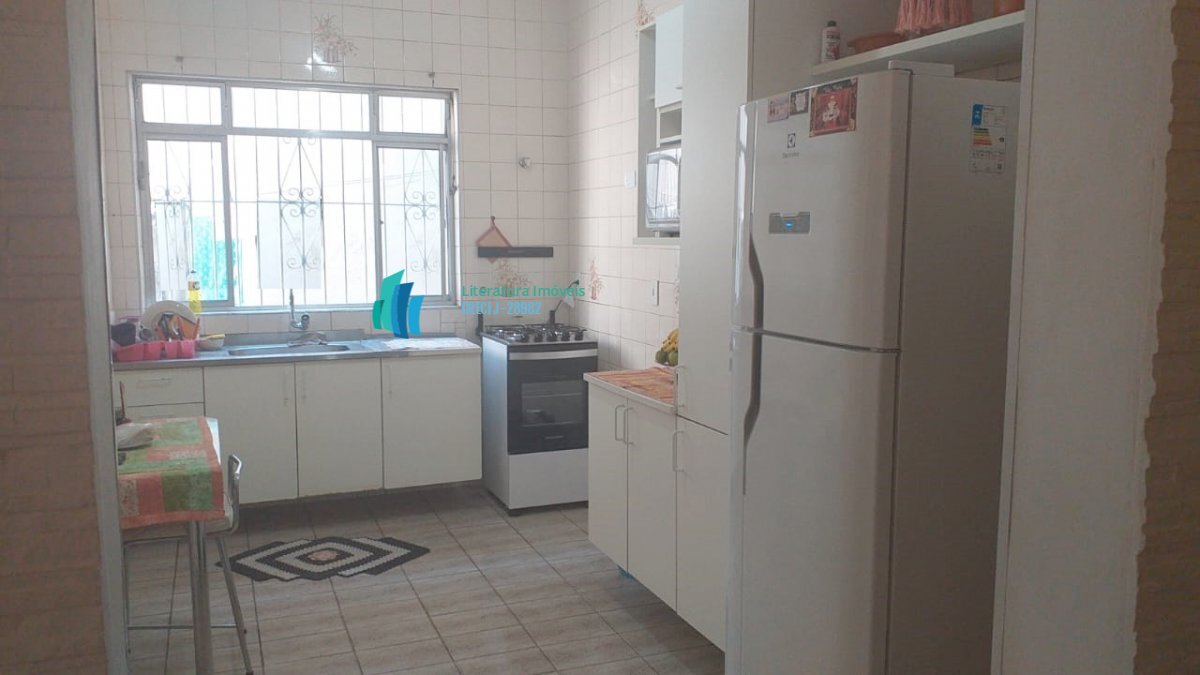 Sobrado à venda com 3 quartos, 250m² - Foto 6