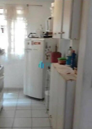 Apartamento à venda com 2 quartos, 52m² - Foto 11