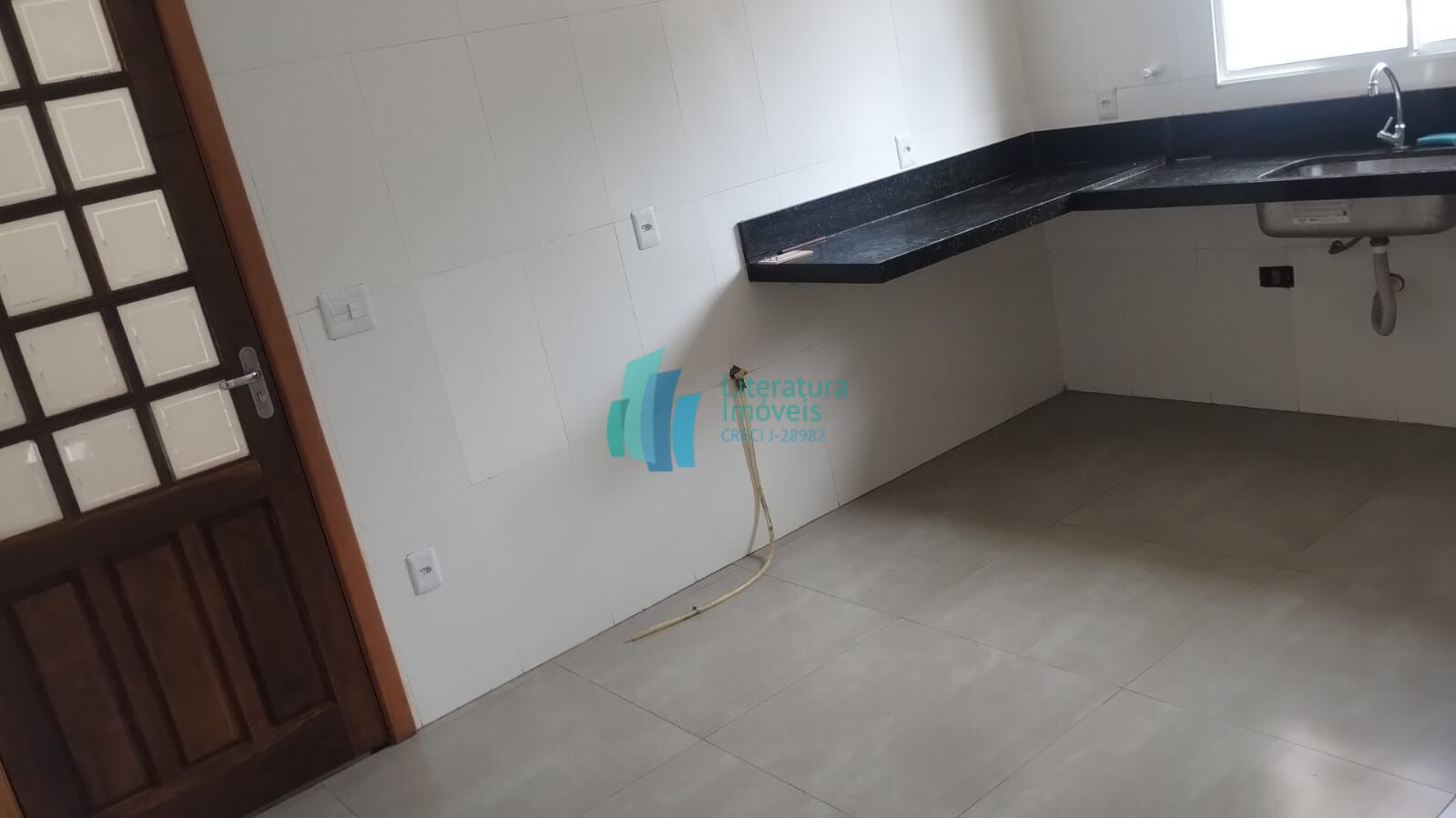 Casa para alugar com 3 quartos, 160m² - Foto 10