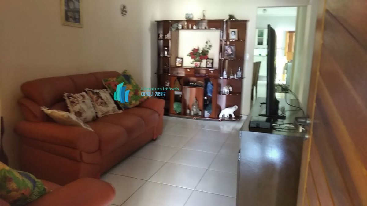 Sobrado à venda com 4 quartos, 222m² - Foto 2