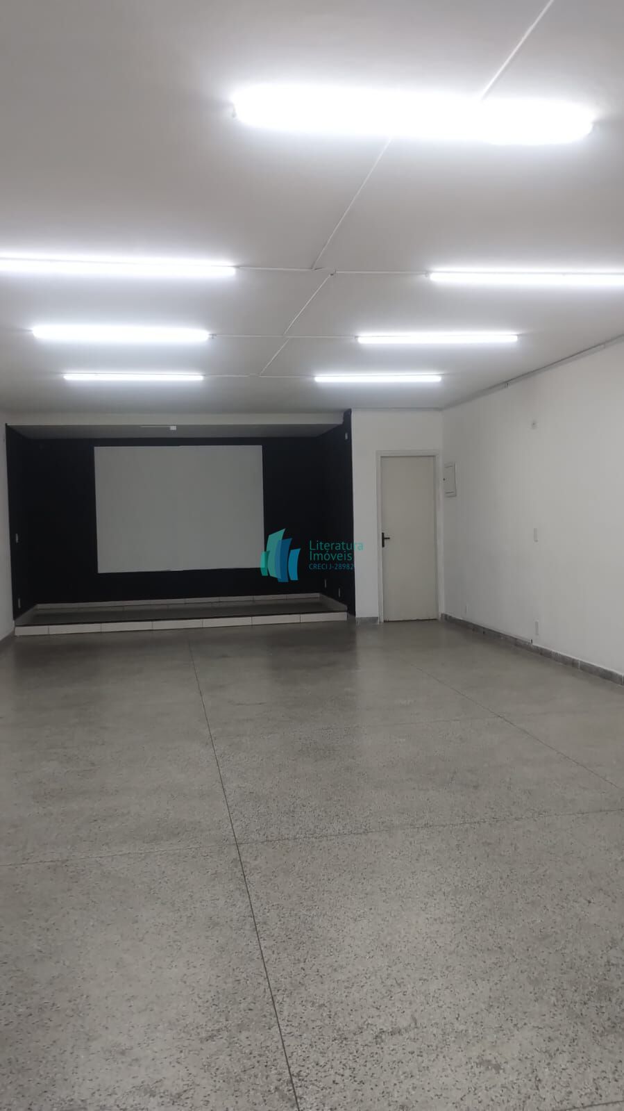 Loja-Salão para alugar, 100m² - Foto 1