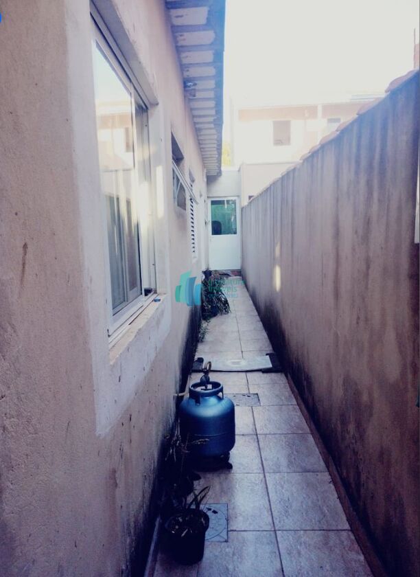 Casa à venda com 2 quartos, 125m² - Foto 13