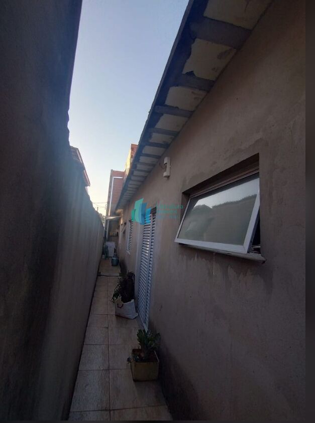 Casa à venda com 2 quartos, 125m² - Foto 12