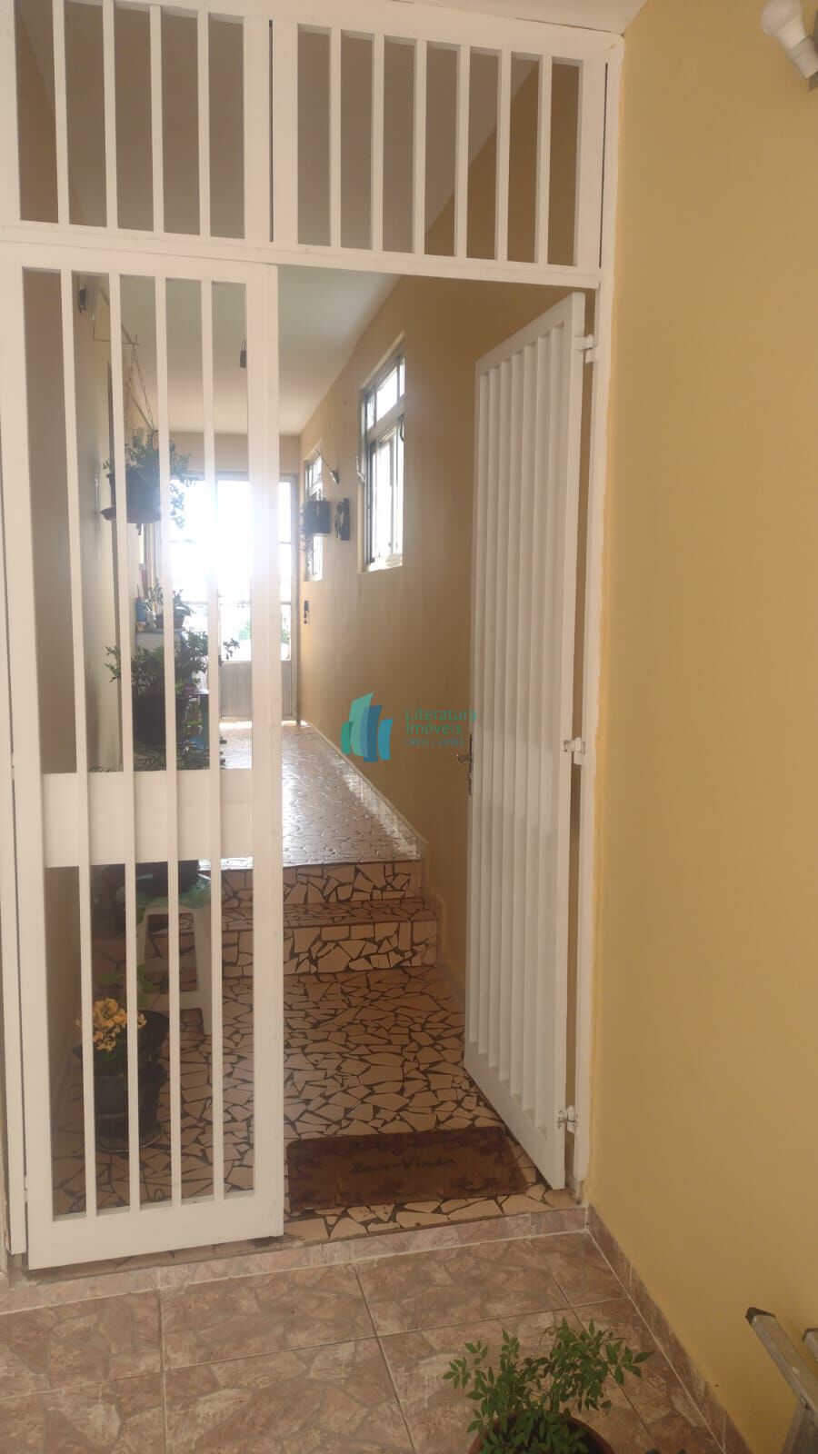 Sobrado à venda com 3 quartos, 130m² - Foto 2