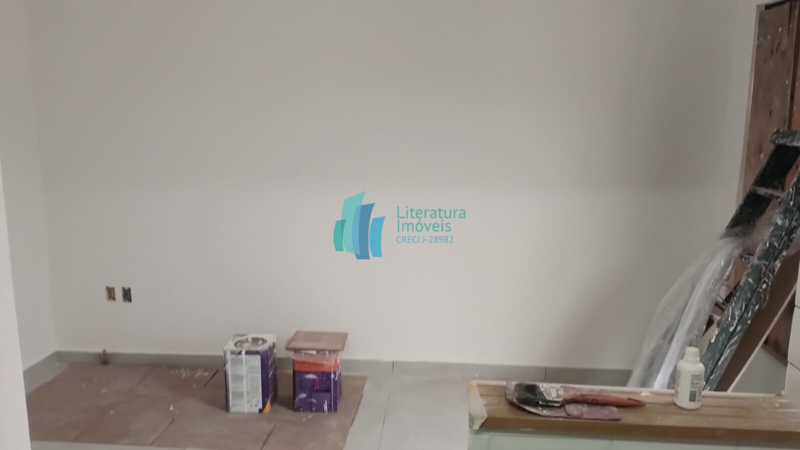 Casa à venda com 3 quartos, 124m² - Foto 8