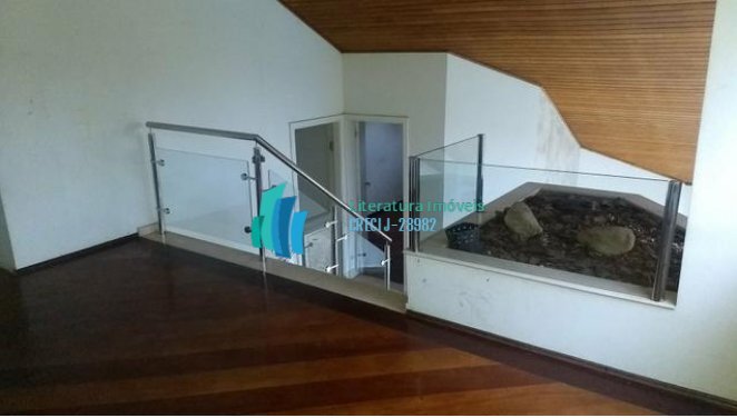 Casa à venda com 4 quartos, 450m² - Foto 7