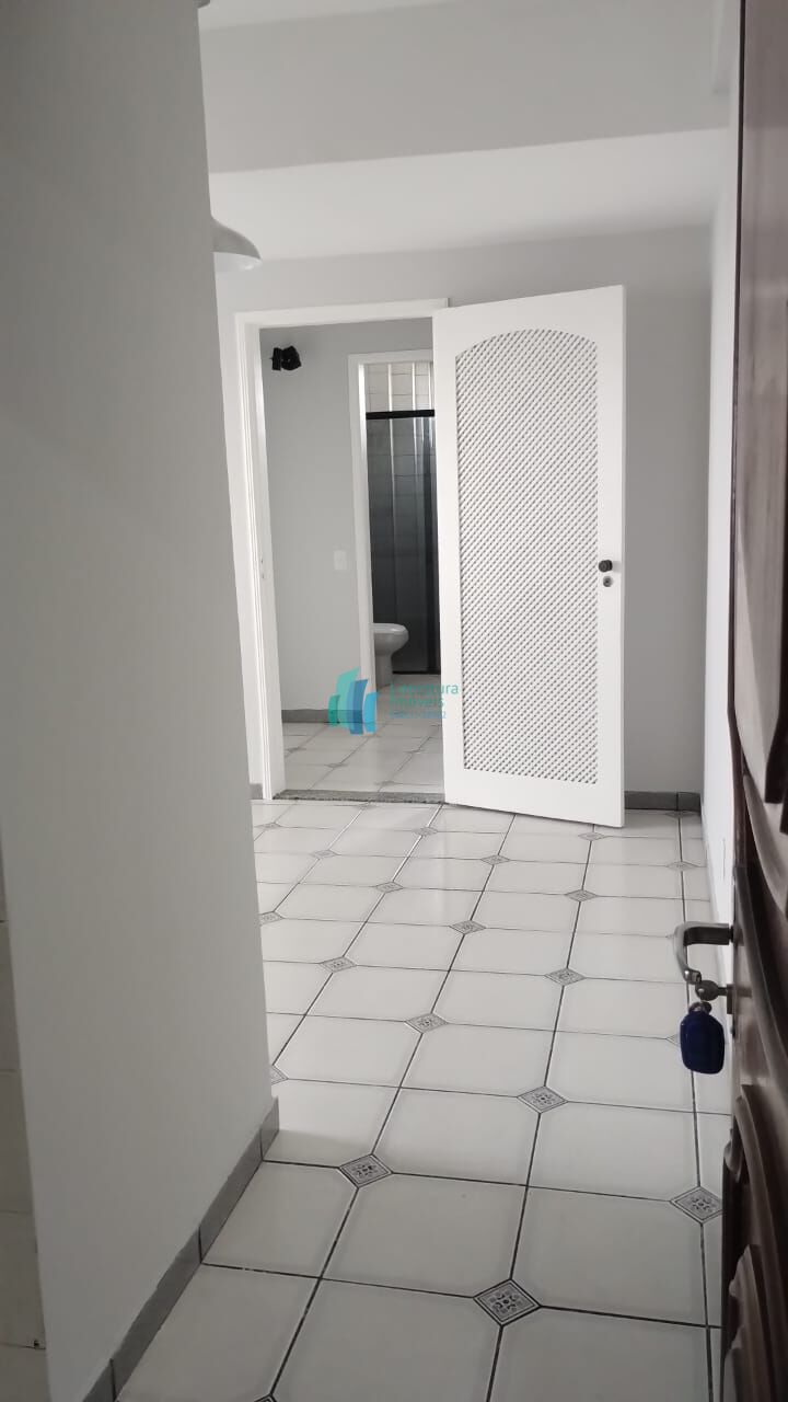 Apartamento para alugar com 2 quartos, 86m² - Foto 2