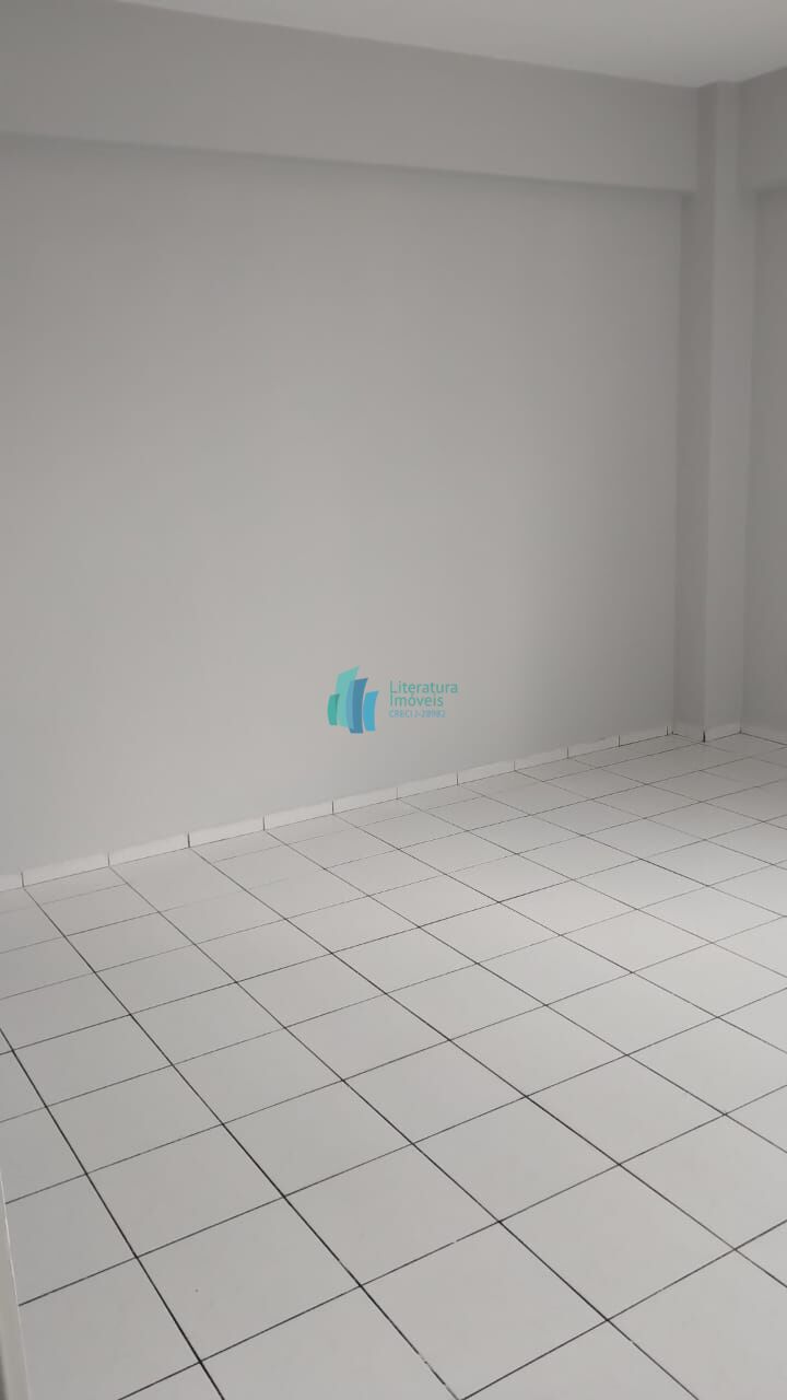 Apartamento para alugar com 2 quartos, 86m² - Foto 13