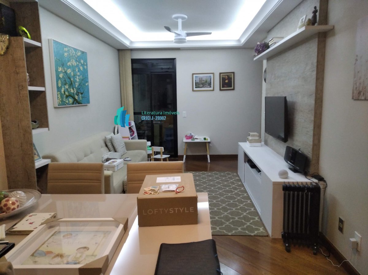 Apartamento à venda com 3 quartos, 96m² - Foto 1