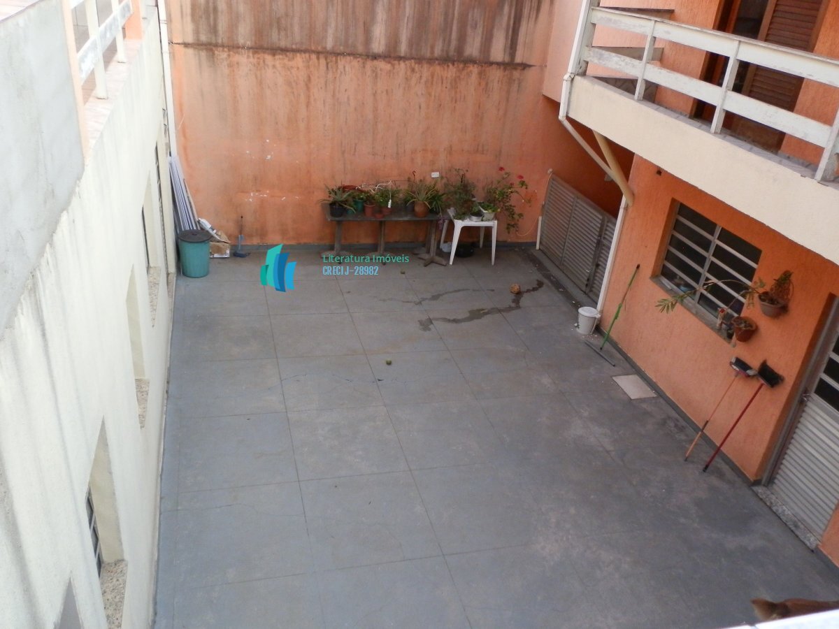 Sobrado à venda com 4 quartos, 405m² - Foto 22