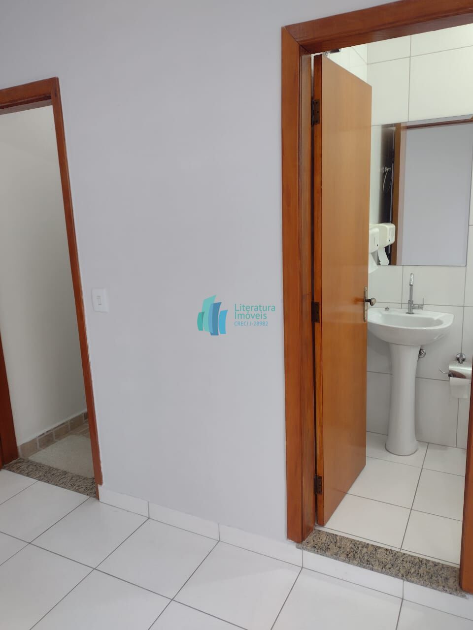 Prédio Inteiro para alugar, 40m² - Foto 8