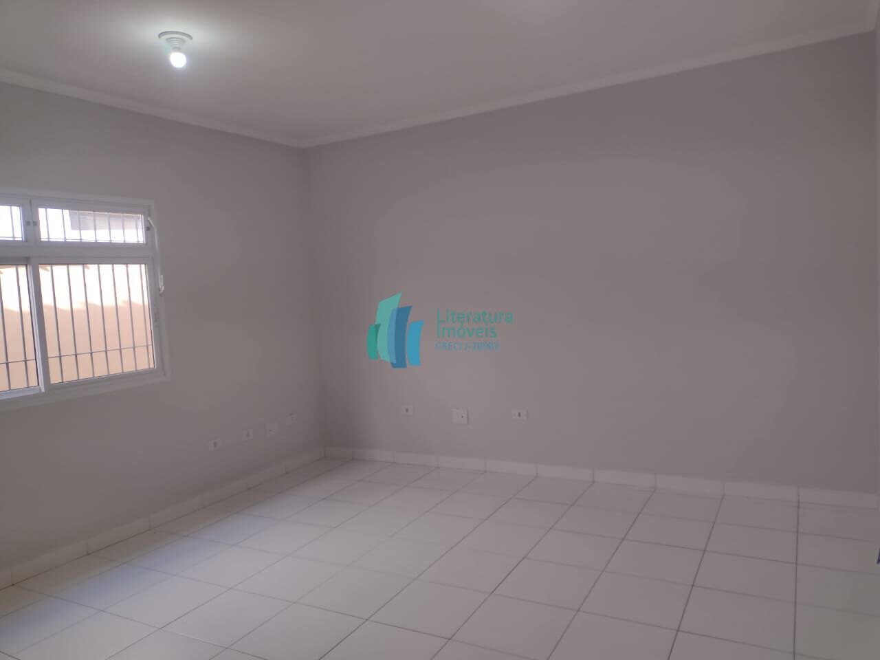 Prédio Inteiro para alugar, 40m² - Foto 2