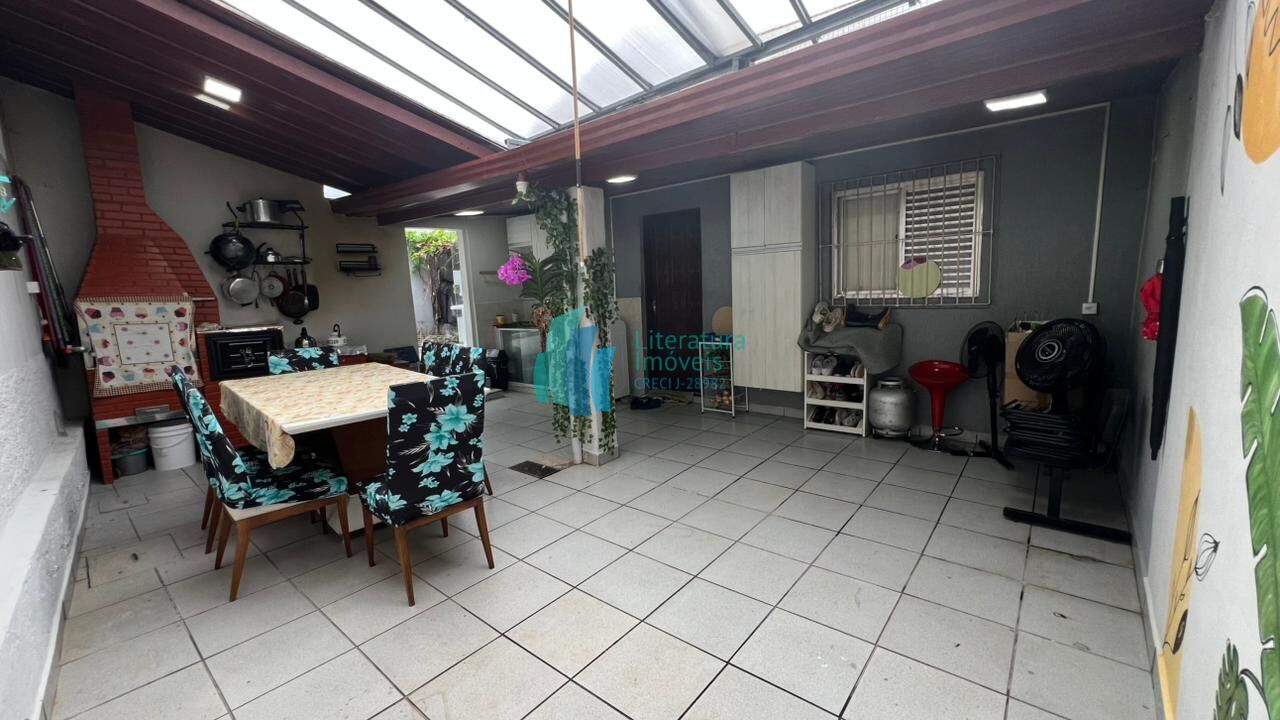 Casa, 2 quartos, 250 m² - Foto 23