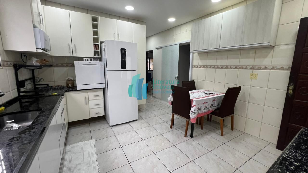 Casa, 2 quartos, 250 m² - Foto 31