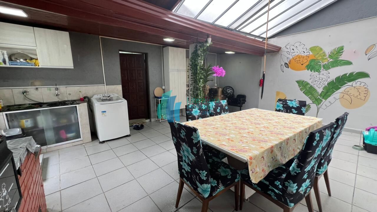 Casa, 2 quartos, 250 m² - Foto 24