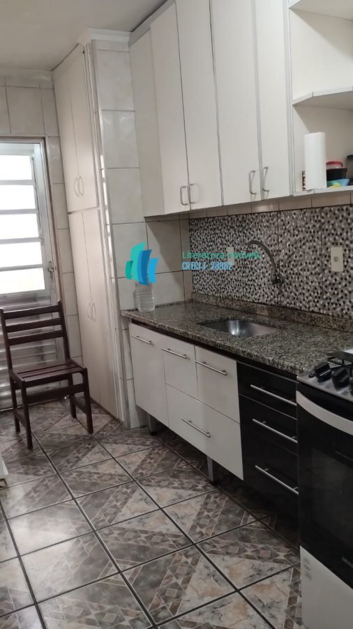 Sobrado à venda com 2 quartos, 106m² - Foto 13