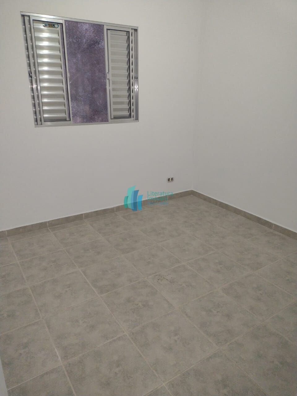Casa à venda com 3 quartos, 250m² - Foto 10