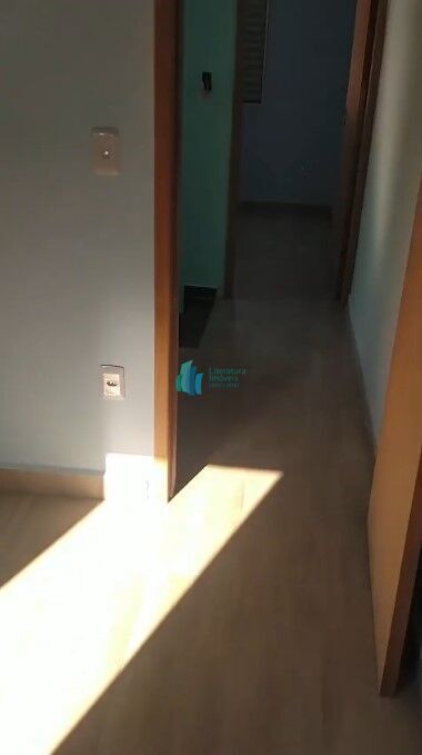 Casa para alugar com 2 quartos, 180m² - Foto 18