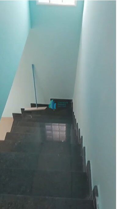 Casa para alugar com 2 quartos, 180m² - Foto 16