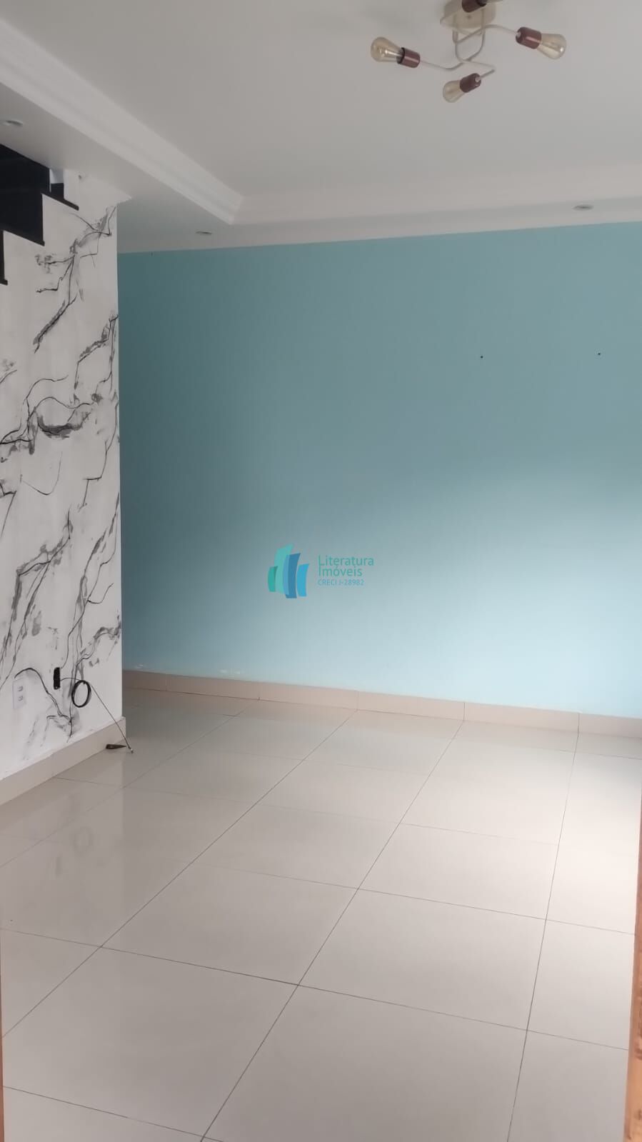 Casa para alugar com 2 quartos, 180m² - Foto 6