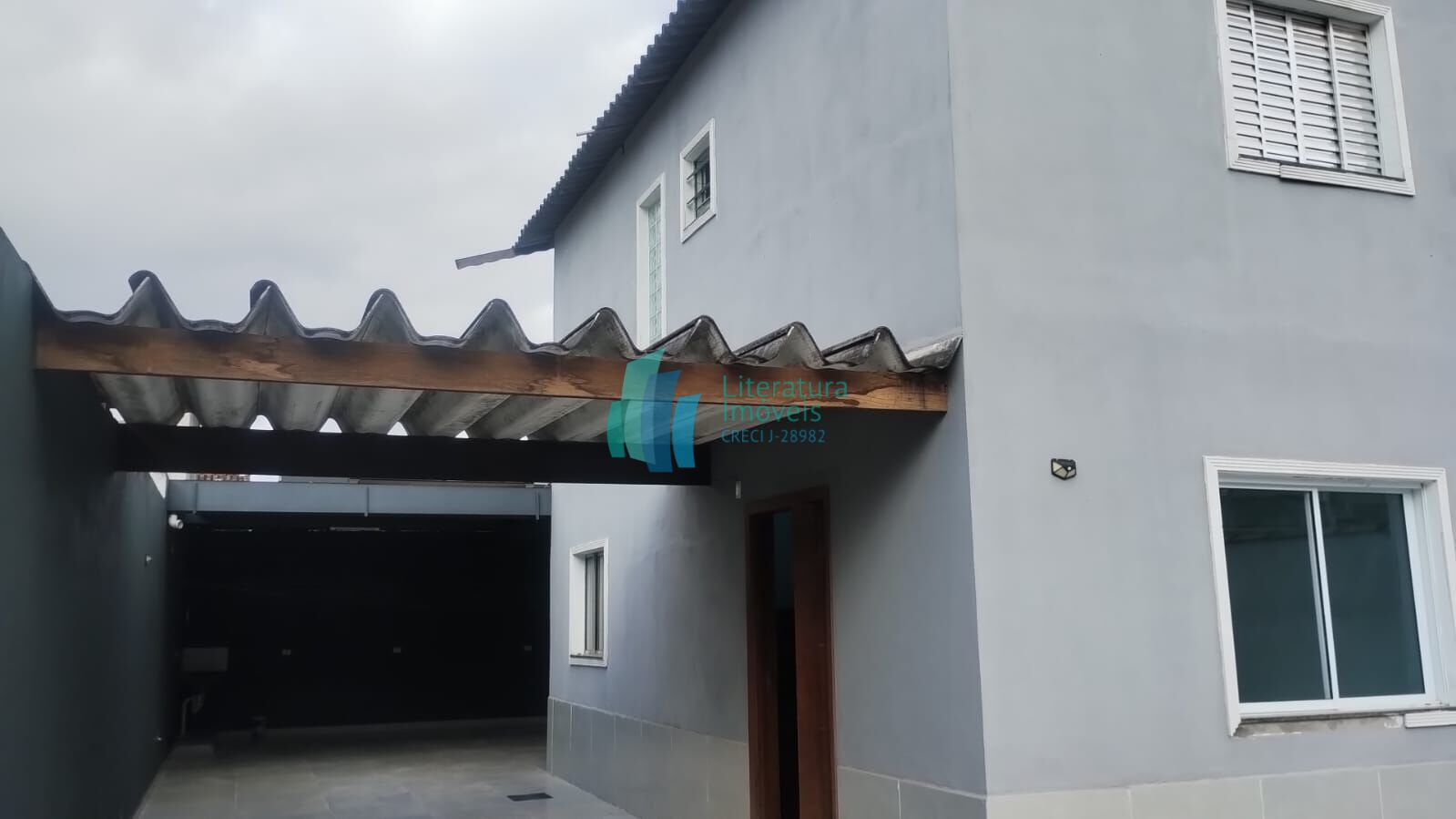 Casa para alugar com 2 quartos, 180m² - Foto 5